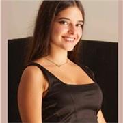 Higienista bucodental titulada con gran pasión por los niños, clases de refuerzo para los cursos de primaria